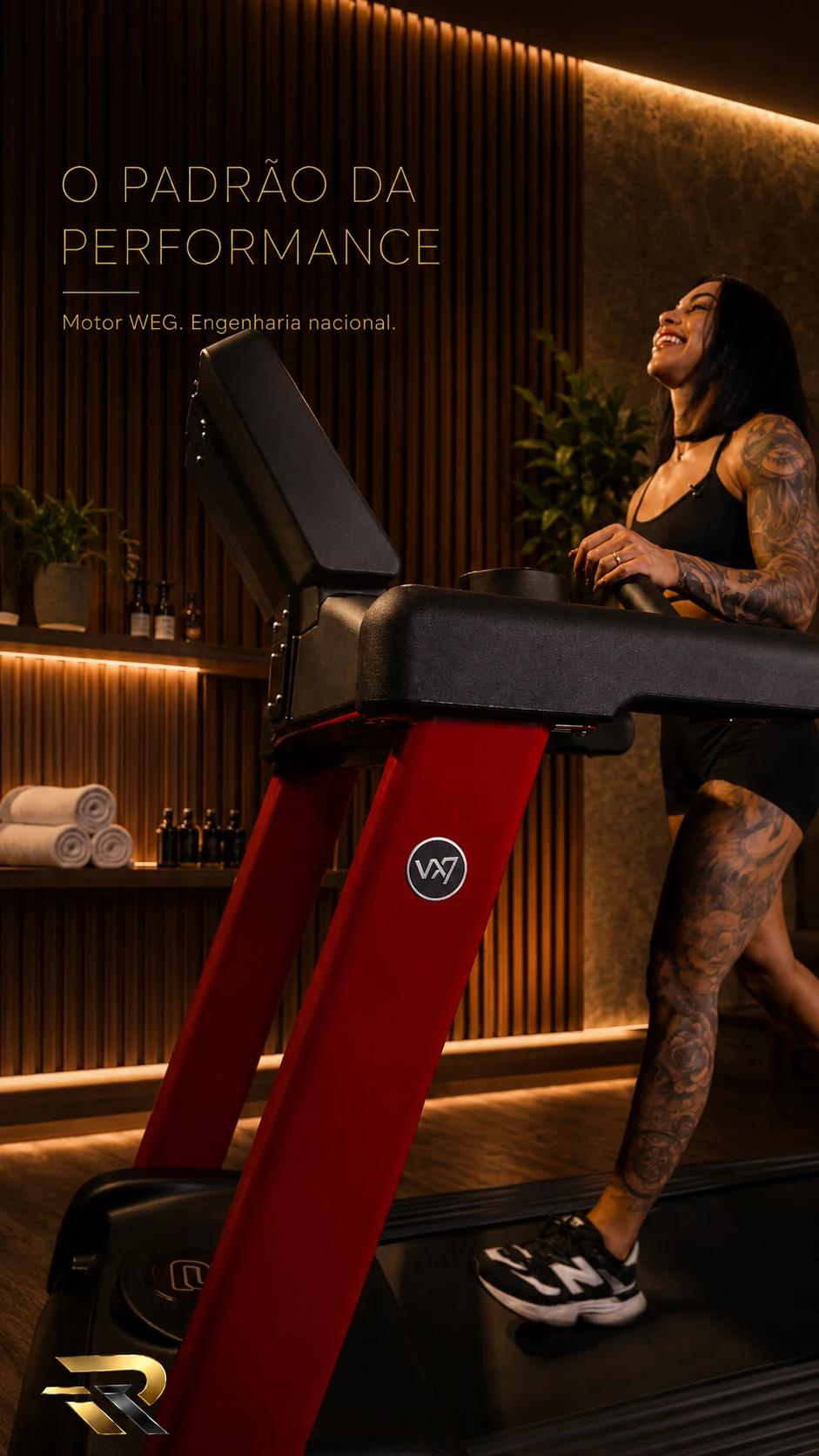 Esteira profissional R-Cardio VX7 em ambiente wellness Esteira profissional R-Cardio VX7 com motor WEG em ambiente wellness de alto padrão