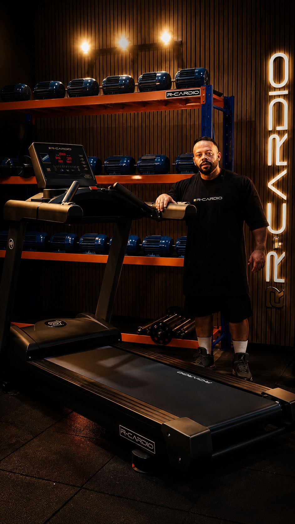 Motor WEG da esteira profissional VX7 Master da R-Cardio